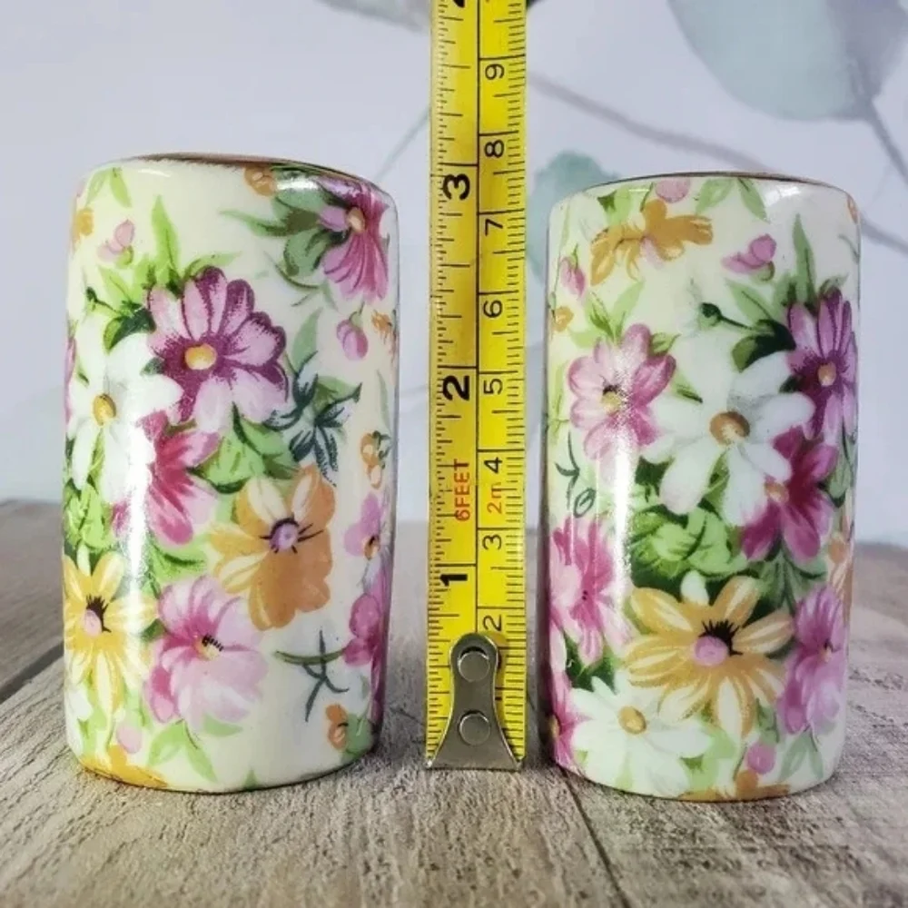 VINTAGE | Floral Bronze Topped Salt & Pepper Shakers - Picture 6 of 8